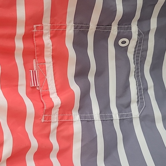 Maamgic Men's Swim Trunks 🏊‍♀️ Size XXL Gray and White and peach 🍑 - Picture 4 of 6